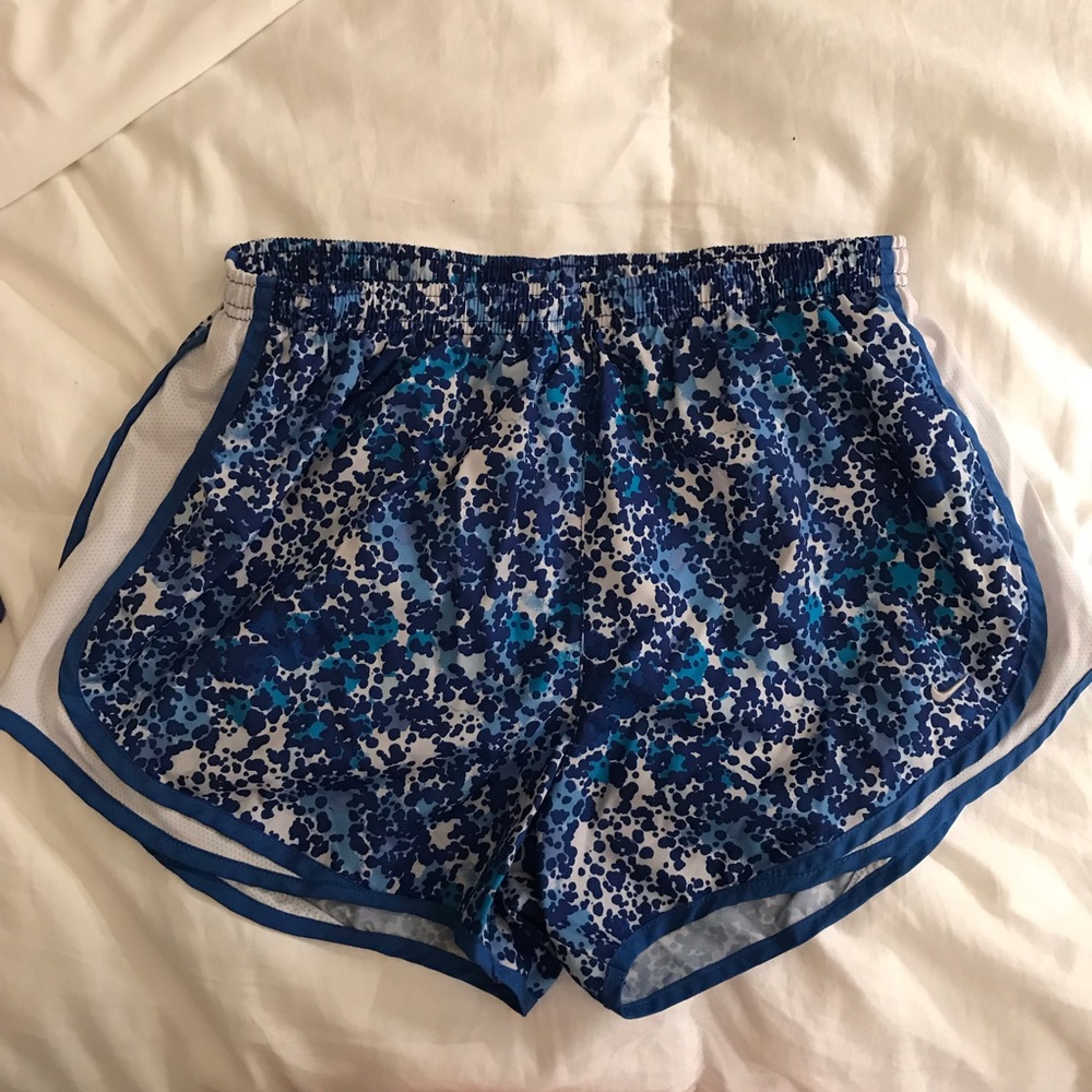 Nike | Dry Fit Shorts Size L